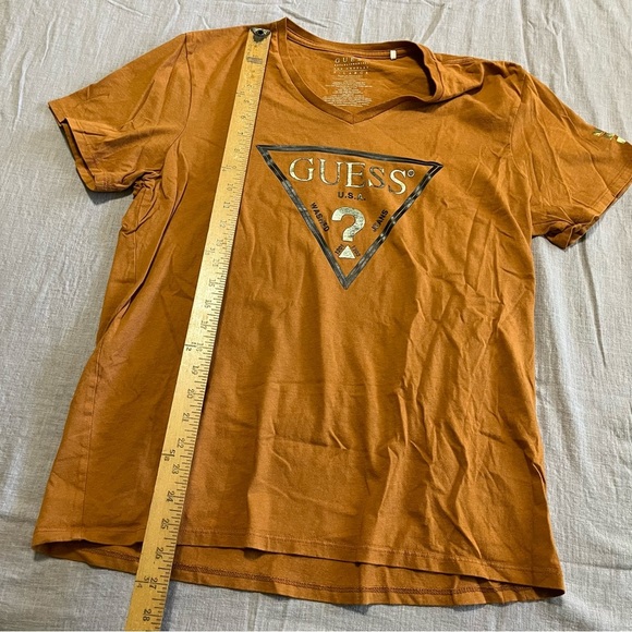 Guess Jeans Classic Triangle Logo Tee Size XLarge XL good detail 100% cotton 90s - Picture 7 of 7